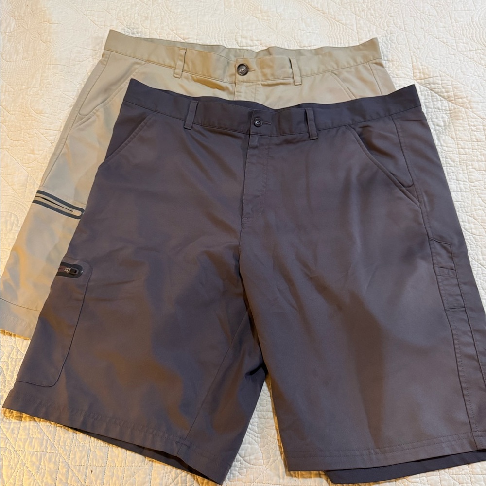 Fila Men's Tan and Gray Flat Front Golf Shorts Size 42